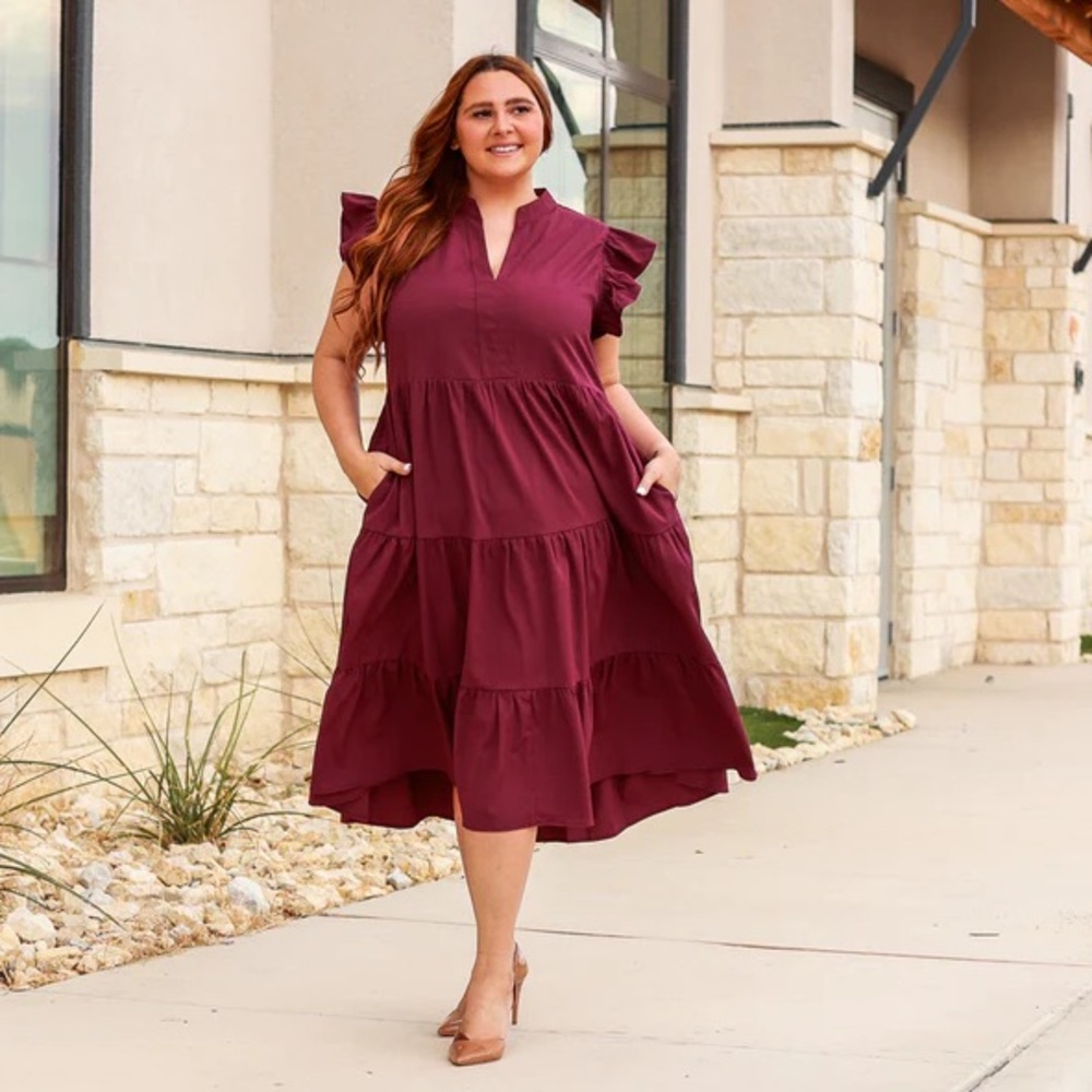 NWT Entro Toni Tiered Midi Dress with Ruffle Sleeves Size Large